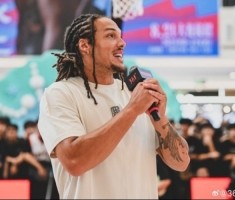 戈登亚洲行Day 1——在滨城大连 感受球迷的欢呼与热爱